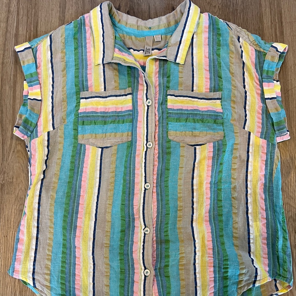 Kut from the Kloth women’s summer shirt beach stripe Large
